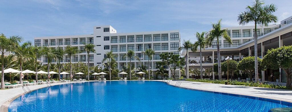 Diamond Bay Condotel - Resort