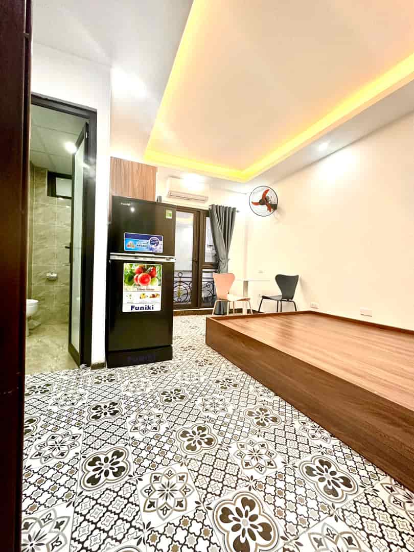 Bán CCMN 70m2, 7 tầng, giá chỉ 11tỷ tại Nguyễn Khang 18 phòng doanh thu 85tr/th