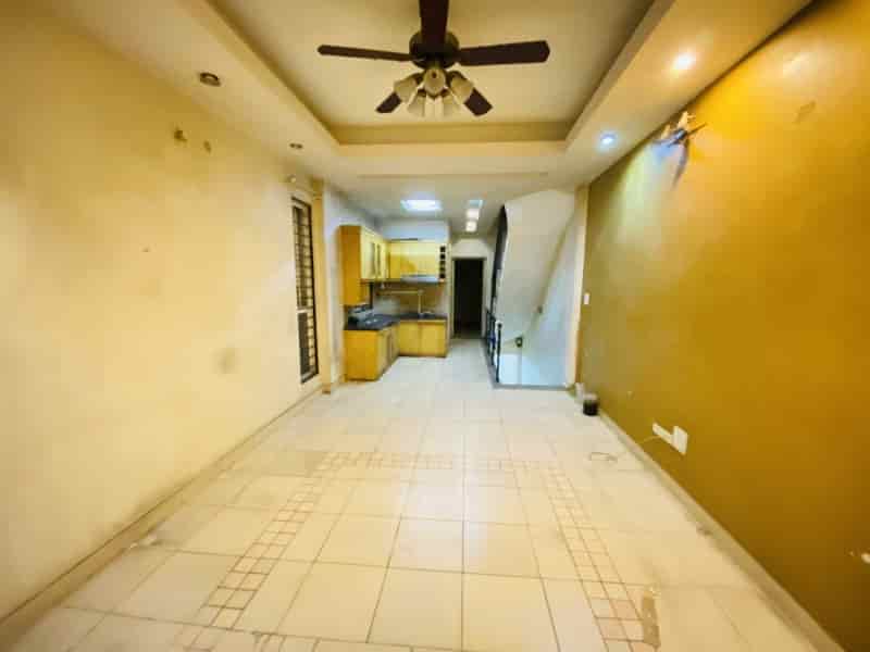 Giảng Võ 54m2, 4 tầng, mt 3,5m, view Pullman, 7,5 tỷ