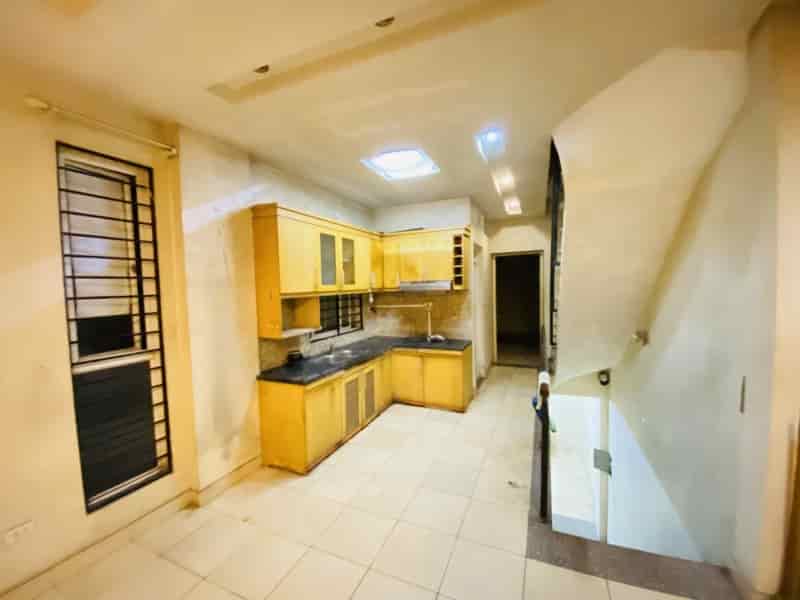 Giảng Võ 54m2, 4 tầng, mt 3,5m, view Pullman, 7,5 tỷ