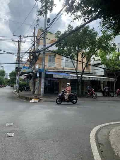 Góc 2 mặt tiền đường số 10, 6.2x20m, p.Tân Quy, quận 7