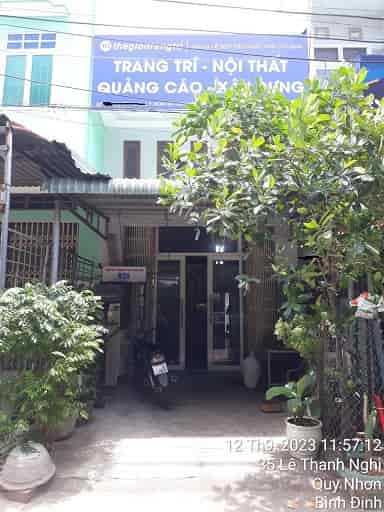 Chính chủ cần bán nhà mặt tiền đẹp tại mặt đường Nguyễn Hoàng