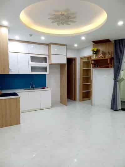 Nhượng lại hợp đồng thuê căn hộ Samsora 105 Chu Văn An 2 phòng ngủ, 2 vệ sinh, đồ cơ bản, nhà mới, sạch sẽ