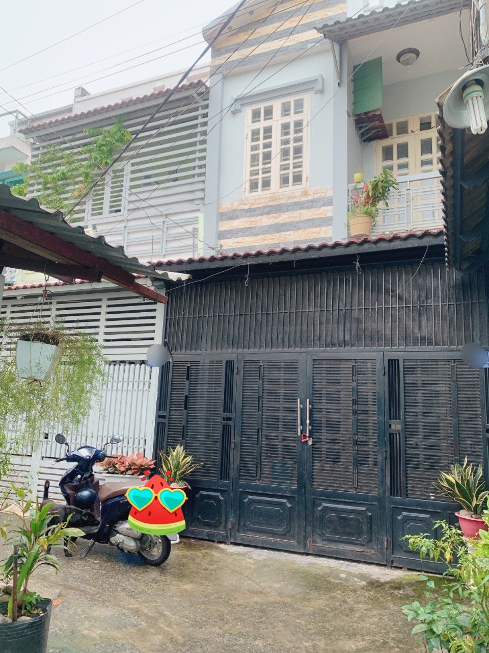 Bán nhà Quận 12, gần HXH Tân Chánh Hiệp, sát PM Quang Trung, 65m2, 2 tầng, chỉ 3 tỷ 5