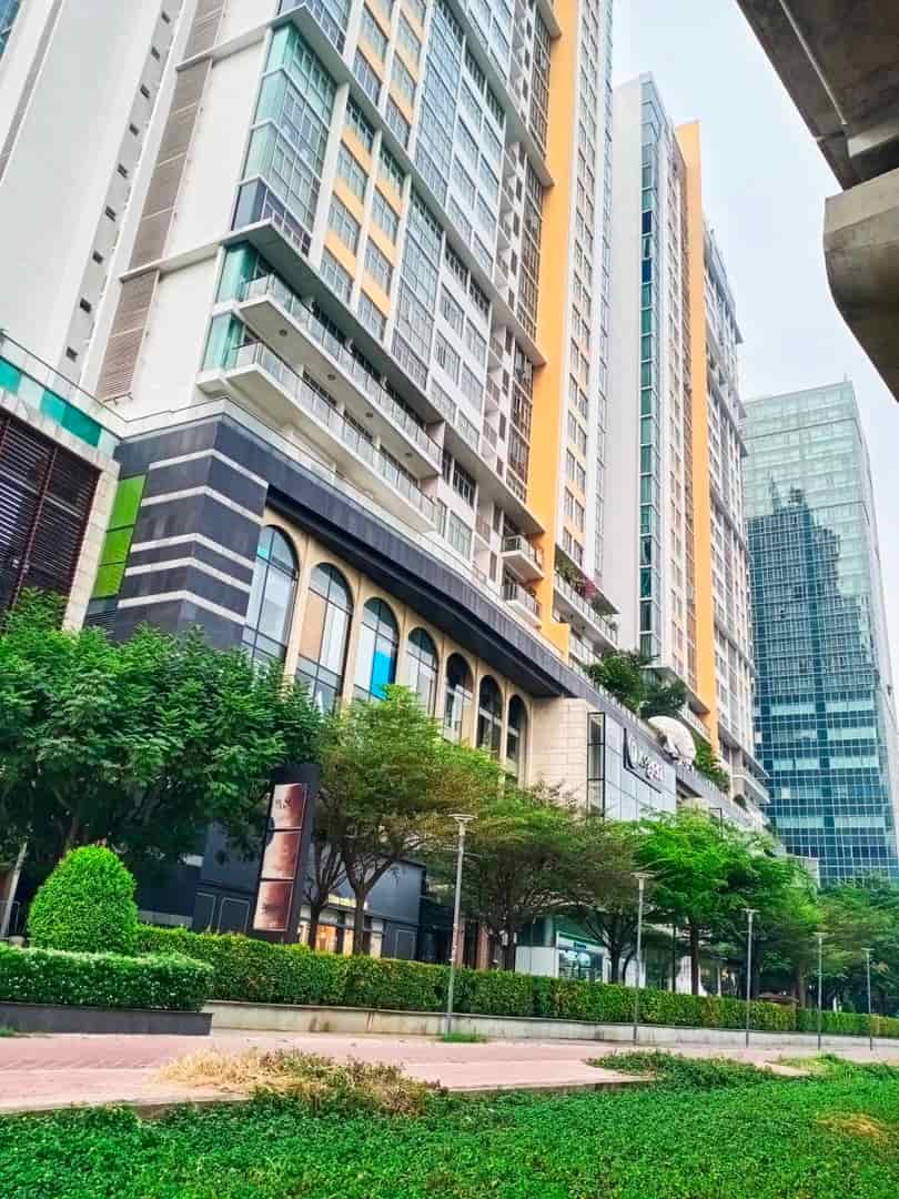 Kẹt tiền bán nhà mặt tiền vip Q.2 Xa lộ Hà Nội, 27x18m, sổ hồng riêng, 120 triệu/m2