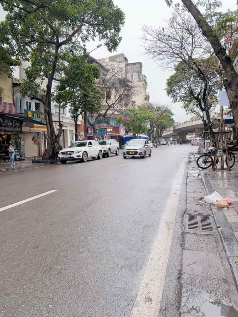 Mặt phố Nguyễn Hữu Huân Hoàn Kiếm, 40m2, 5T, mt 4m, 32 tỷ