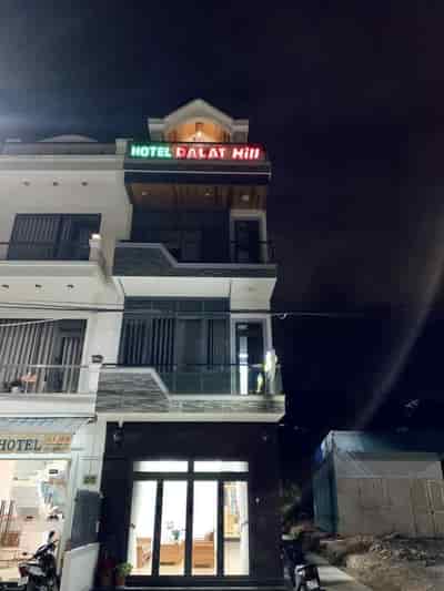 Bán khách sạn tại Phạm Hồng Thái, Đà Lạt, 90m2, 9 phòng