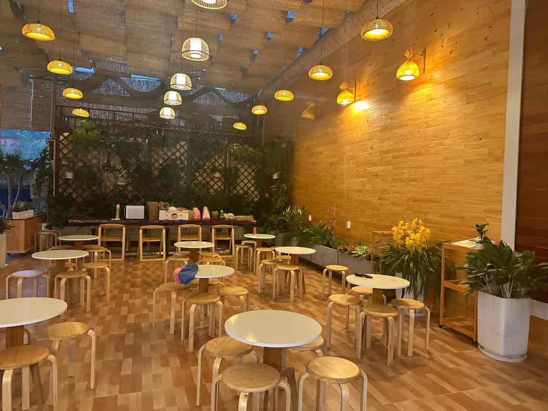 Cho thuê quán cà phê sân vườn phường 5 Đà Lạt 800m2