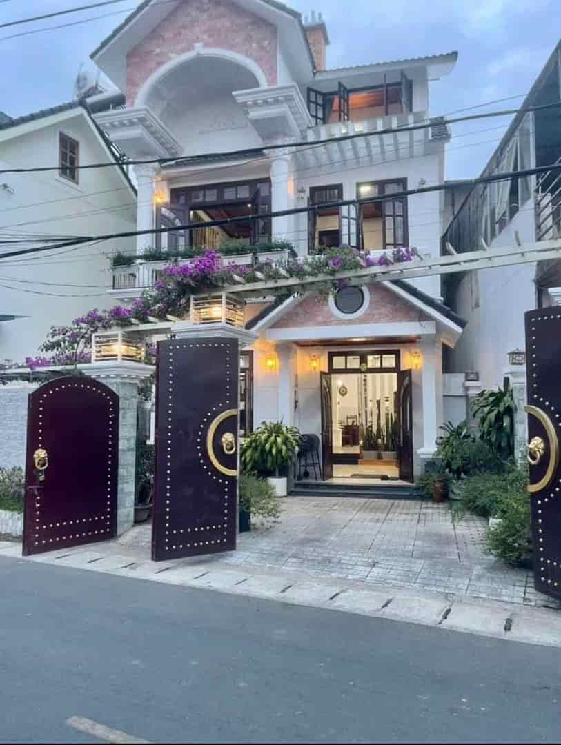 Cho thuê villa sân vườn tại Nguyễn Trãi Phường 9 Đà Lạt