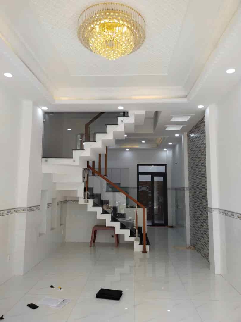 Nhà 4 tầng mới tinh, hẻm nhựa thông tứ tung, giá 6 tỷ