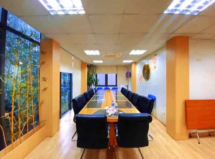 Bán nhà riêng Nguyễn Đình Hoàn Cầu Giấy gara, kinh doanh cách phố 5m DT 94m, 5T, giá 14.9 tỷ
