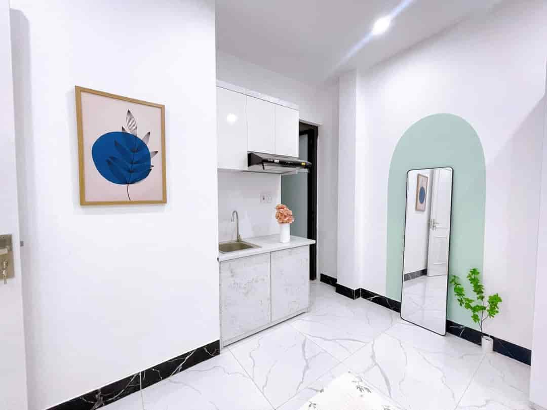 Bán căn hộ studio phố Khâm Thiên, 30m2, full đồ, chưa đến 1 tỷ