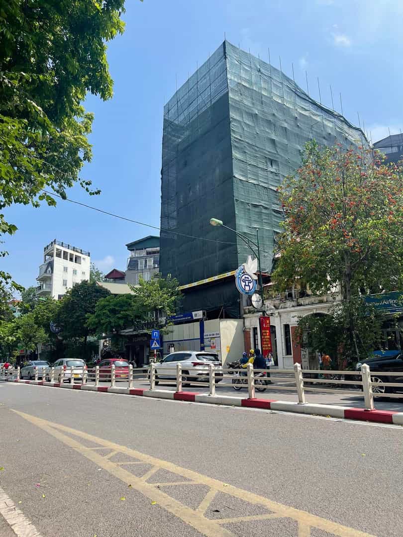 Mặt phố Điện Biên Phủ, khu vực hiếm nhà bán, vị trí đắc địa, mặt phố kinh doanh