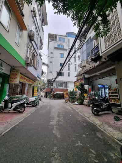 Bán nhà ngõ 2 đường Nguyễn Chánh, vị trí đắc địa hiếm nhà bán, vỉa hè ô tô tránh kinh doanh