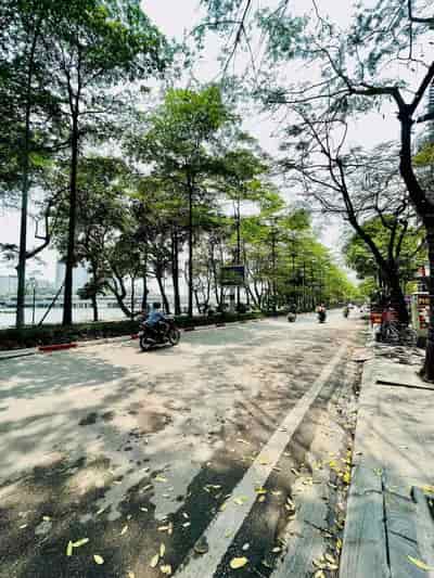 Mặt đường Nguyễn Hữu Thọ, view Hồ Linh Đàm, vỉa hè rộng, kinh doanh sầm uất ngày đêm nhỉnh 4x tỷ