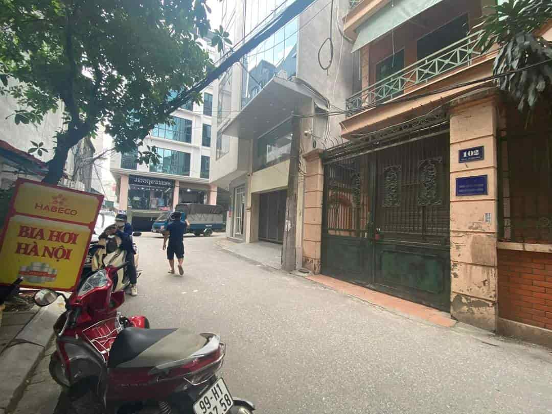 Bán nhà ngõ 381 Nguyễn Khang, vị trí vip ô tô tránh ngõ thông kinh doanh nhỉnh 3x tỷ