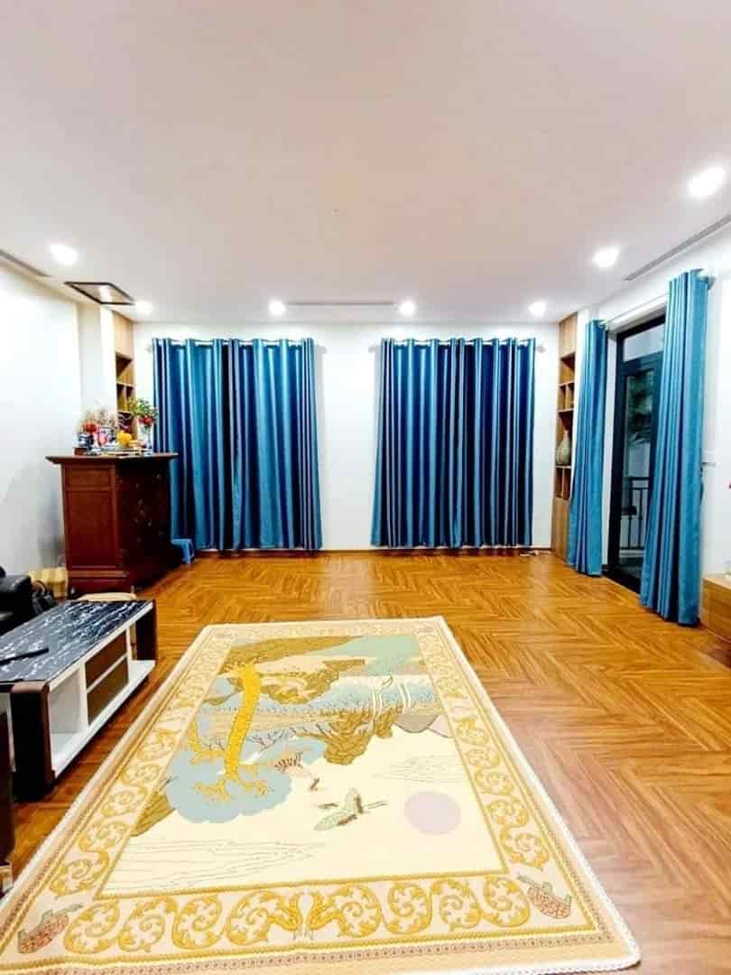 Bán nhà ngõ 12 Đào Tấn, vị trí vip, 7 tầng full nội thất, dt 68m2, giá 20 tỷ