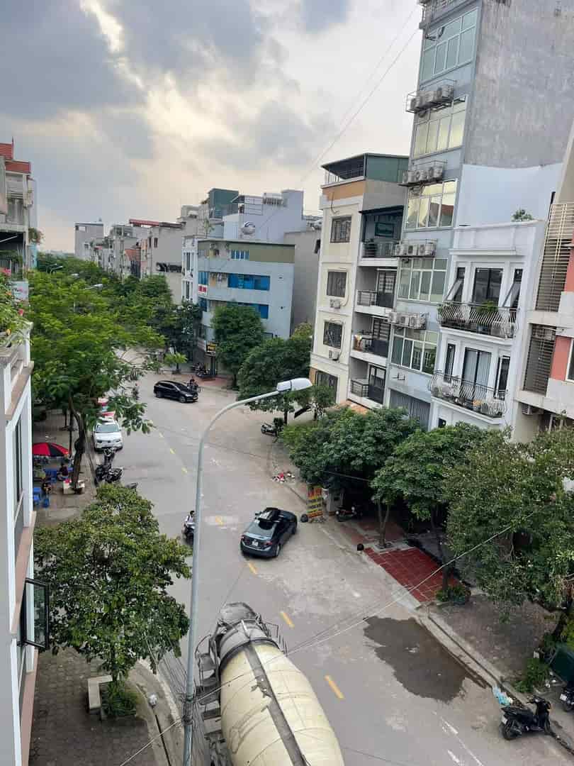 Bán nhà ngõ 172 đường Phú Diễn, vỉa hè ô tô tránh kinh doanh, dt 160m2, nhỉnh 3x tỷ