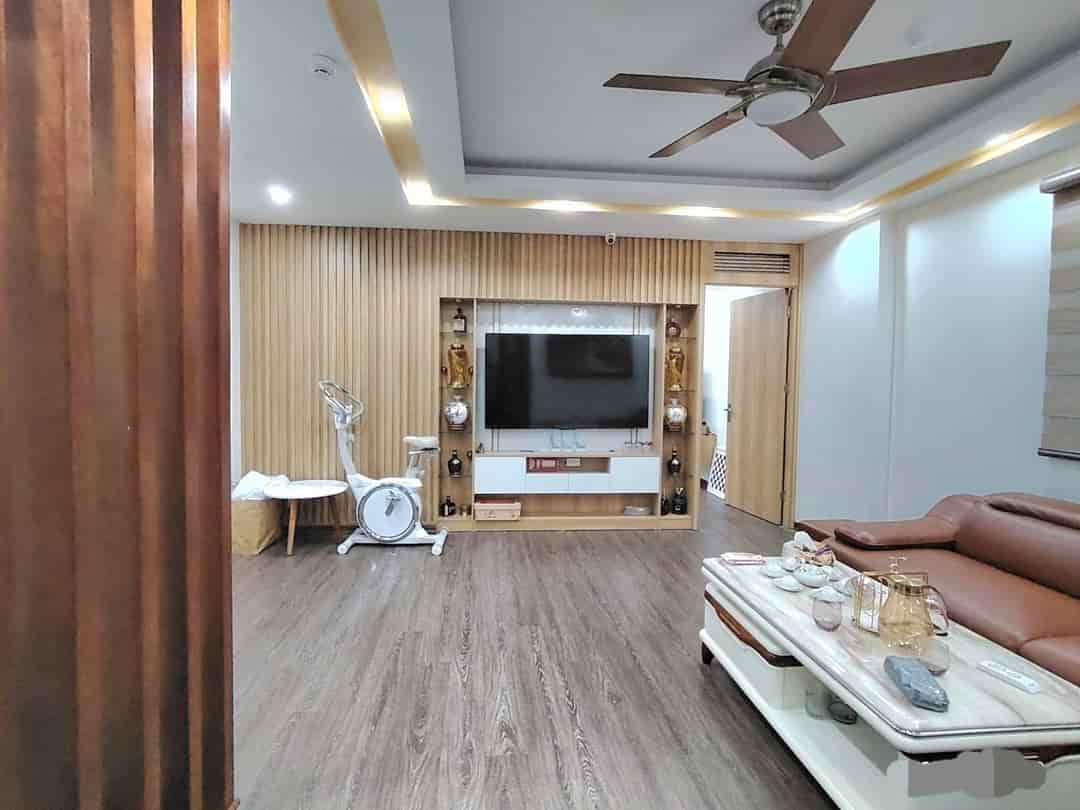 Bán nhà phố Khương Thượng - vị trí vip ô tô tránh - 9 tầng kinh doanh - diện tích 100m2 giá chào 3x tỷ