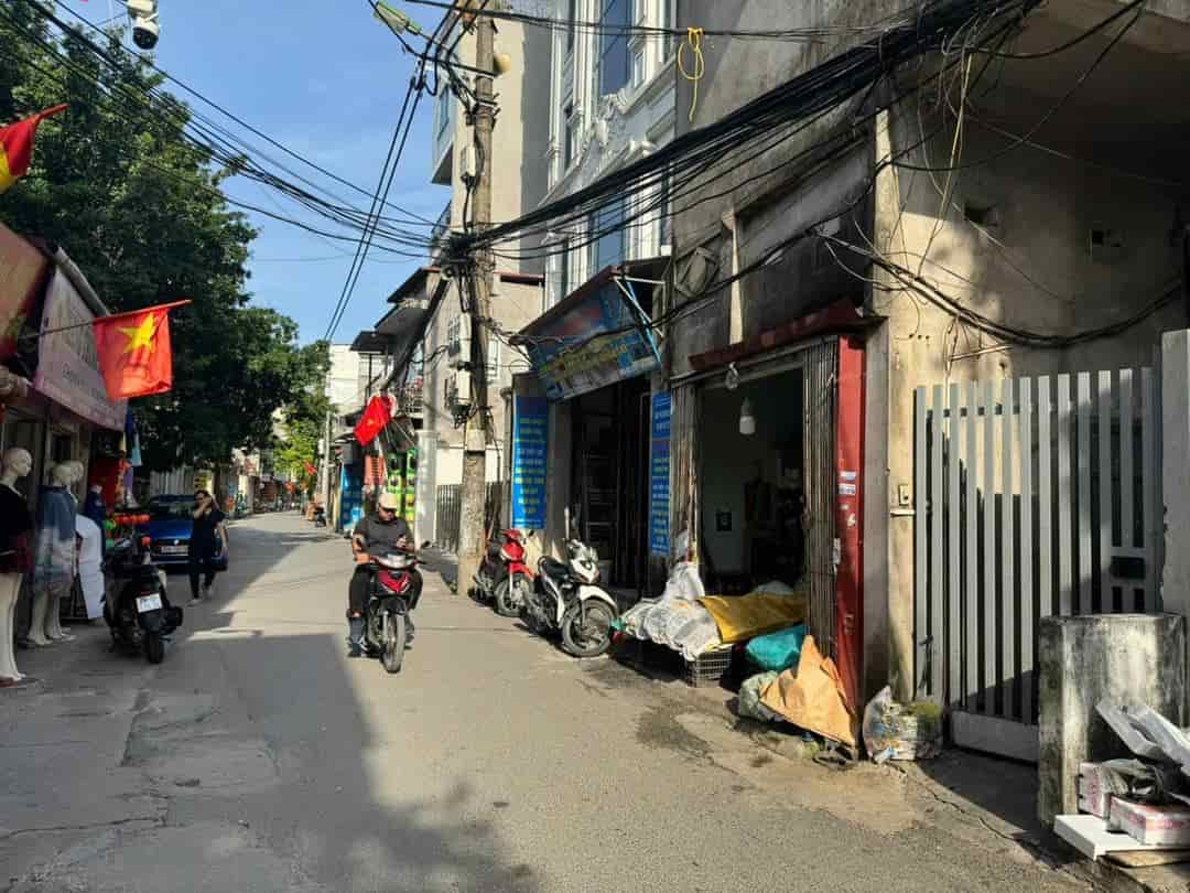 Bán nhà ngõ 355 đường Xuân Đỉnh, vị trí đẹp ô tô tránh ngõ thông kinh doanh, dt 222m2 giá chào 49.7 tỷ