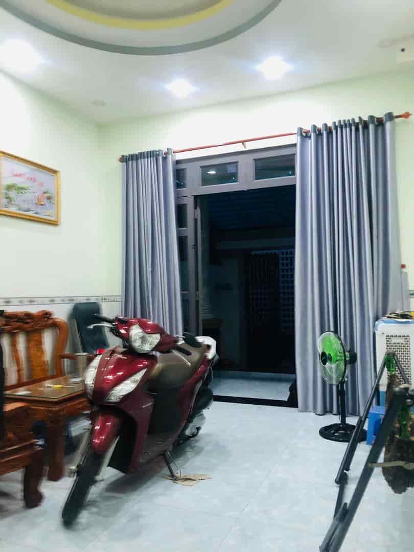 Bán nhà mới 100% hẻm ô tô đường số 8 Linh Xuân 80m2 chỉ 3 tỷ nhỉnh