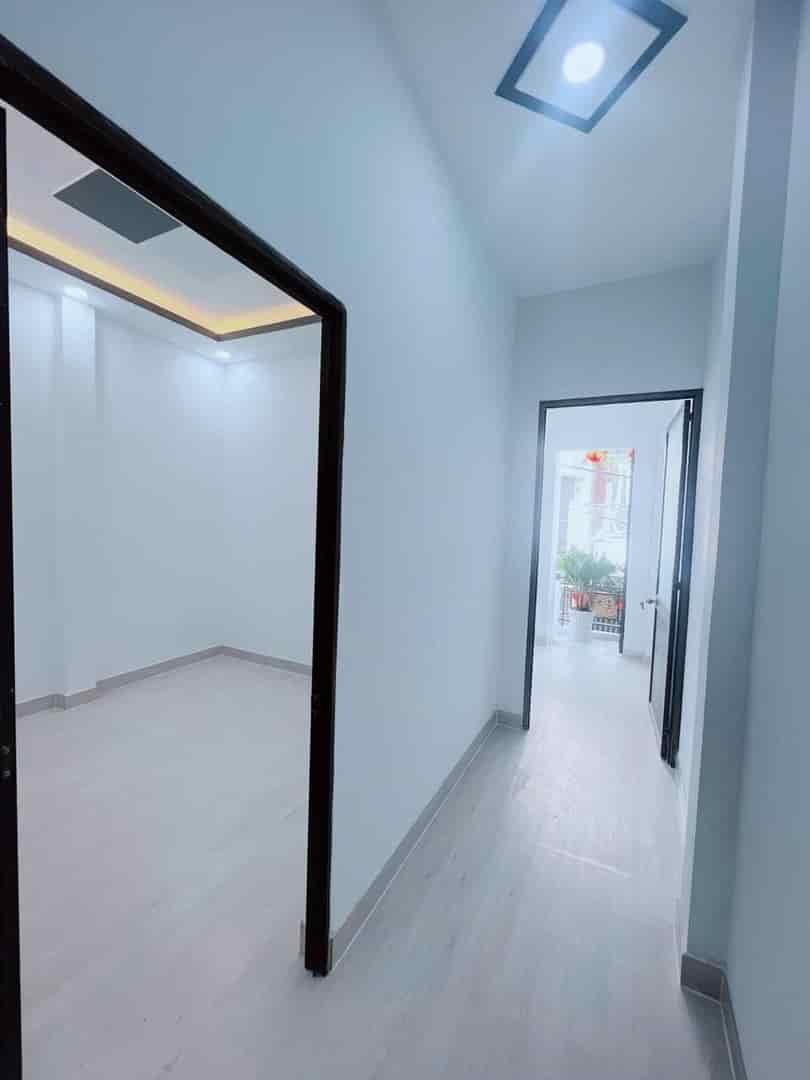 Nhà mới Gò Xoài, gần chợ, trường học, 32m2, 2pn, hẻm 5m, giá nhích 3 tỷ