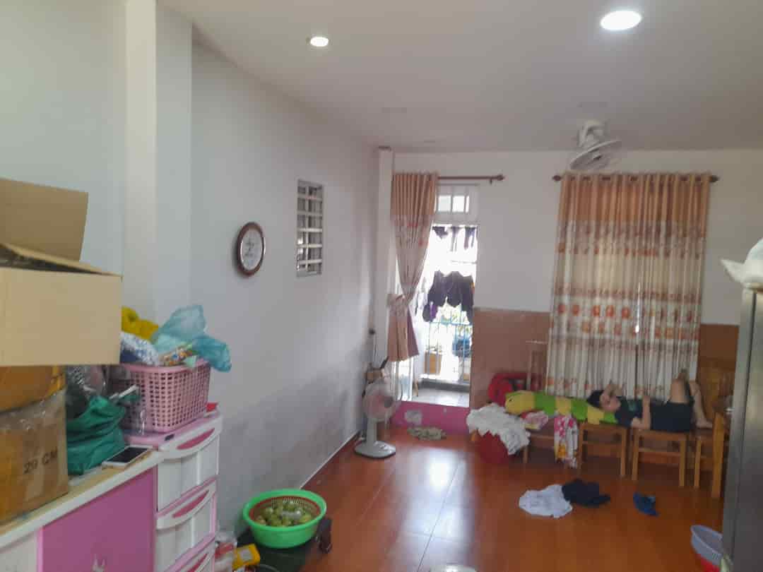 Gần ngã tư Bốn Xã, hẻm thông, 36m2, 4 tầng, 3pn Hương Lộ 2, giá 3.8 tỷ