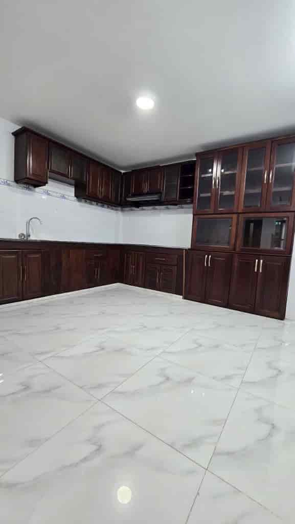 KHU TÊN LỬA, CHIẾN LƯỢC, 40M2, 3 TẦNG 3PN, HẺM XE HƠI THÔNG, GIÁ 4.3 TỶ