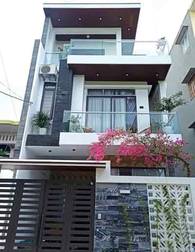 Bán nhà mới xây Bình Chuẩn, Thuận An, 900 triệu nhận nhà