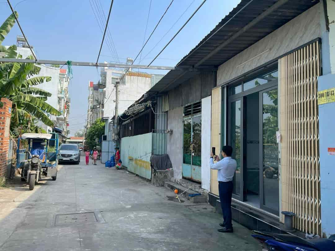 Bán nhà riêng Hiệp Thành, quận 12, 2PN, 55m2, vào ở ngay