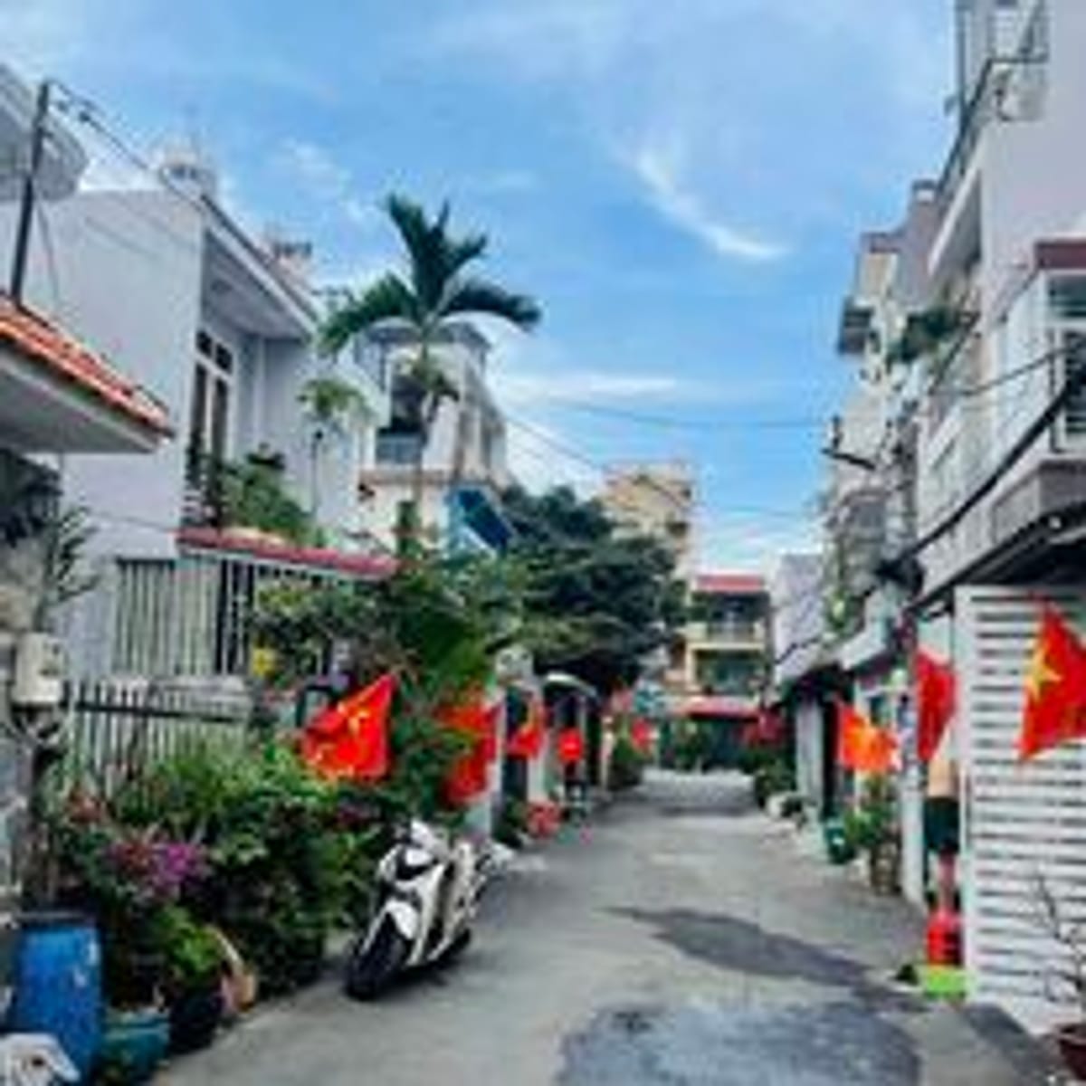Bán nhà ngang khủng 6m, hiếm, oto tránh nhau khu vip đường số phường Bình Thuận q7, dt 110m.