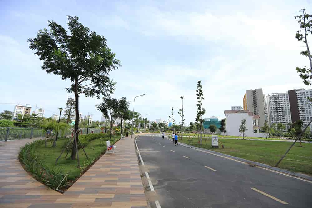 Bán đất khu dân cư Homyland Nguyễn Duy Trinh, đối diện công viên, sổ hồng