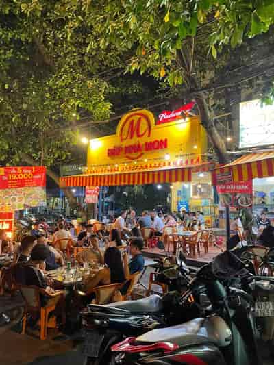 Sang nhượng quán nhậu ốc lẩu nướng mặt tiền đường Nguyễn Gia Trí, Bình Thạnh