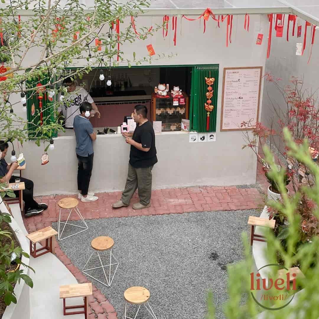Quận Phú Nhuận quán đẹp sang cafe Liveli Coffee & Tea giá 330tr