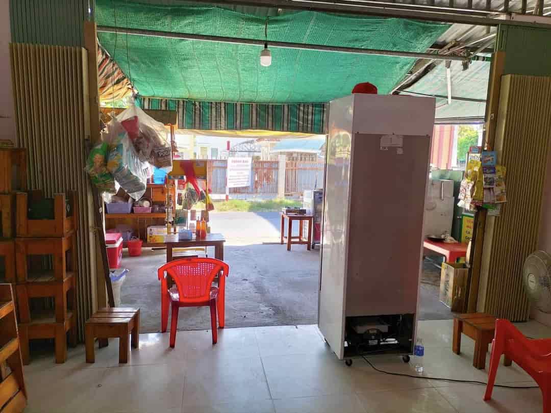 Chính chủ cần sang nhượng lại quán ăn vặt tại Phú Nhuận, Tp Bến Tre