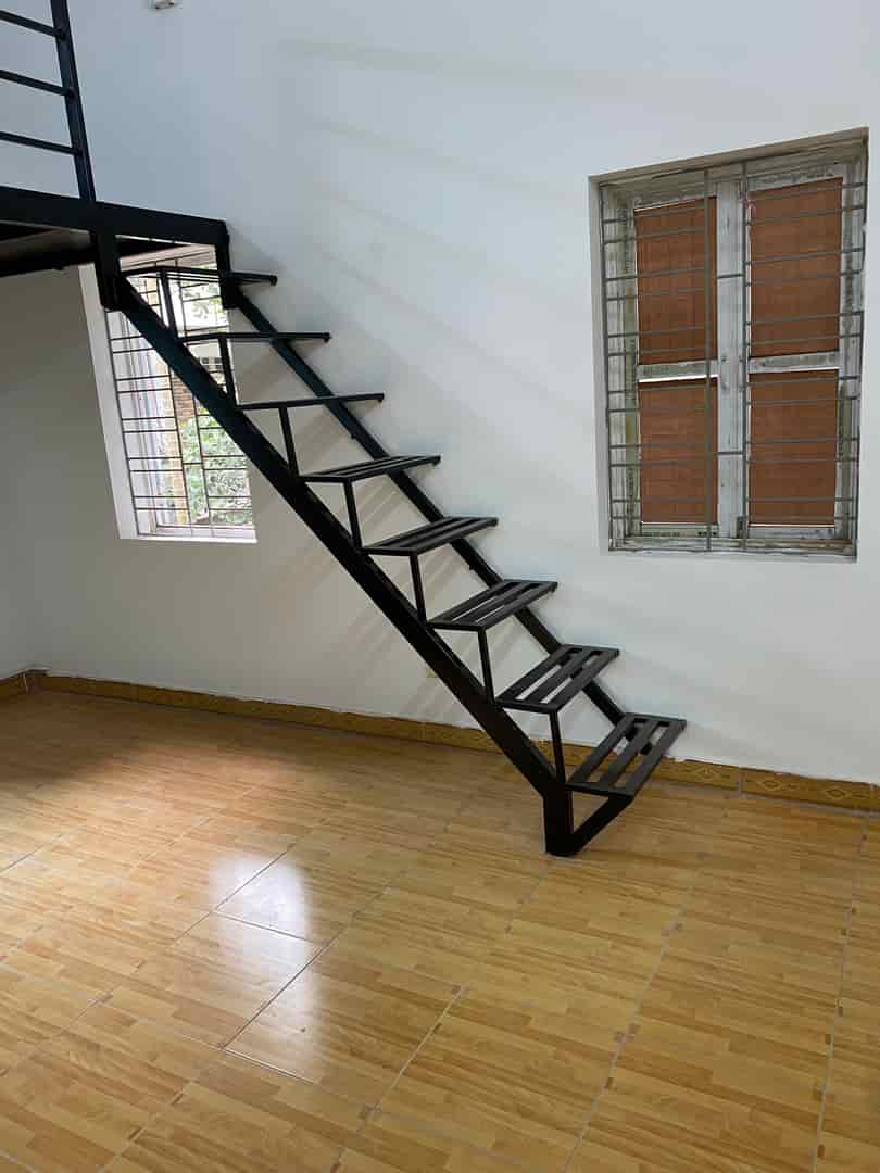 Cần cho thuê căn chung cư An Sương quận 12 TP Hồ Chí Minh thuộc lầu 5, thang bộ