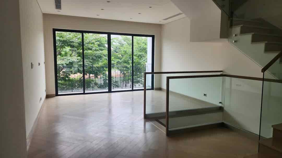 Cần cho thuê căn liền kề 5 tầng 75m2 The manor Central Park Nguyễn Xiển, Hoàng Mai, Hà Nội