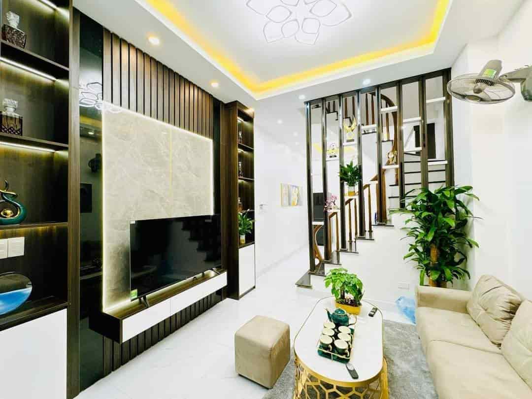 Bán nhà Thụy Phương dt 33m2, 4 tầng, giá 3.9 tỷ, Bắc Từ Liêm, để ở, kinh doanh, ngõ thông thoáng