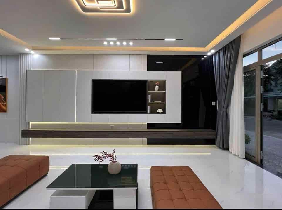 Ở ngay KĐT Ngô Thì Nhậm 60m2, 5 tầng, giá 13 tỷ, gara, vỉa hè, ô tô tránh, kinh doanh