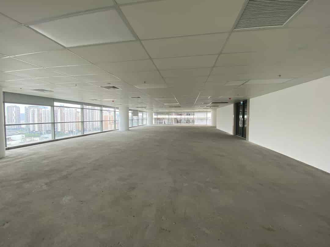 Cho thuê văn phòng đào tạo 180m2, 300m2 tòa Hà Nội Center Point, lô góc Lê Văn Lương, giá rẻ nhất