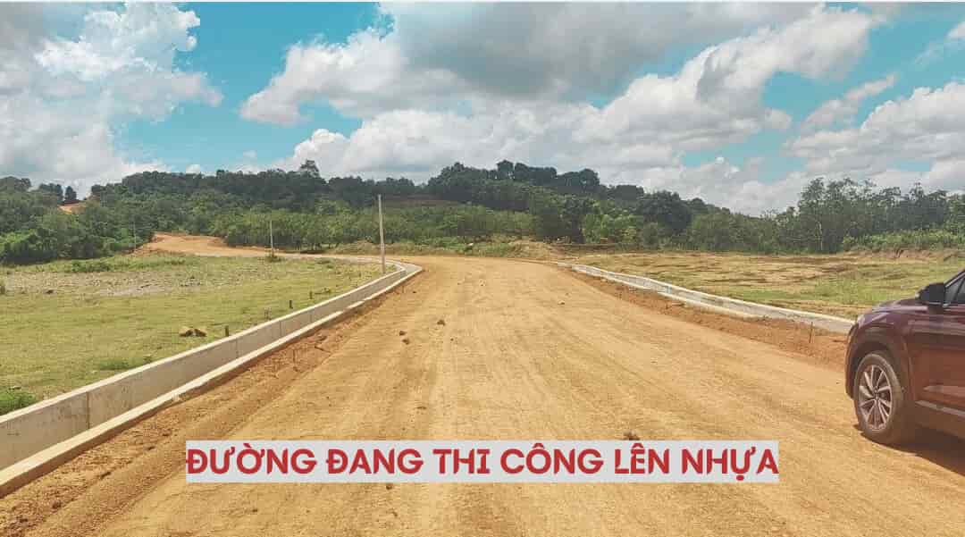 Bán gấp lô đất ngộp ngân hàng ở Lộc Ninh giá 380 triệu có sẵn thổ cư