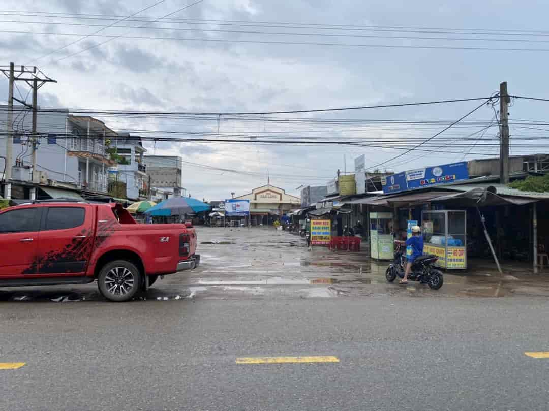 Đất mặt tiền nhựa ngay trung tâm chợ Tân Long, Phú Giáo