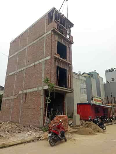 Bán nhà xây mới TĐC Cây Đa, Ngô Quyền, diện tích 40m, 4 tầng, giá 4.3 tỷ