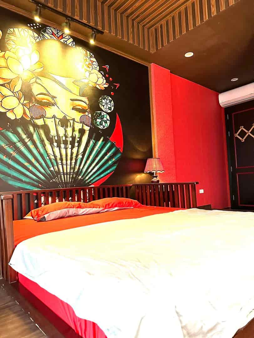 Đẹp như hotel tập thể Nguyễn Phong Sắc 65m, 2PN nội thất VIP, 3.1 tỷ