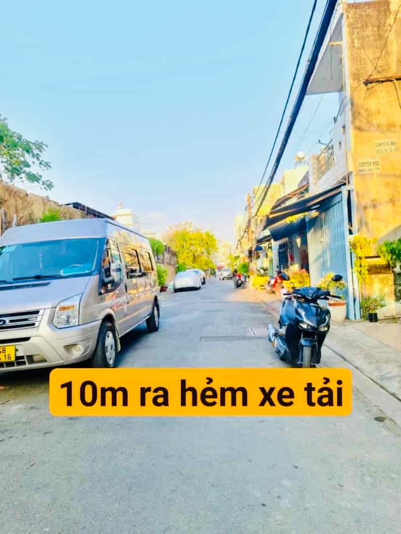 Tân Phú Âu Cơ, hxh đỗ cửa, cách hxt tránh 10m, nhà c4 101m ngang 5,3m, nở hậu chỉ 6.x tỷ