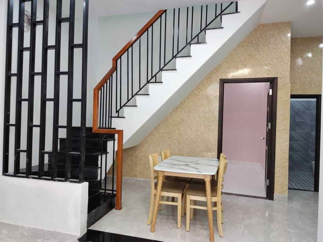 Nhà Điện Biên Phủ kiệt rộng, 64m2, 2 tầng mới xây 1 năm, 2.x tỷ