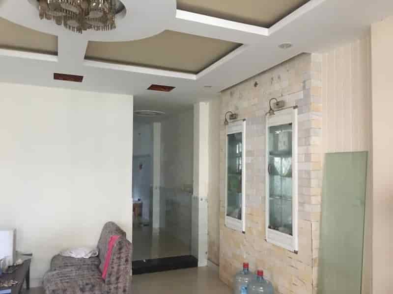 Nhà góc kiệt rộng gần chợ Thanh Khê, 70m2, 2 tầng, 2.x tỷ