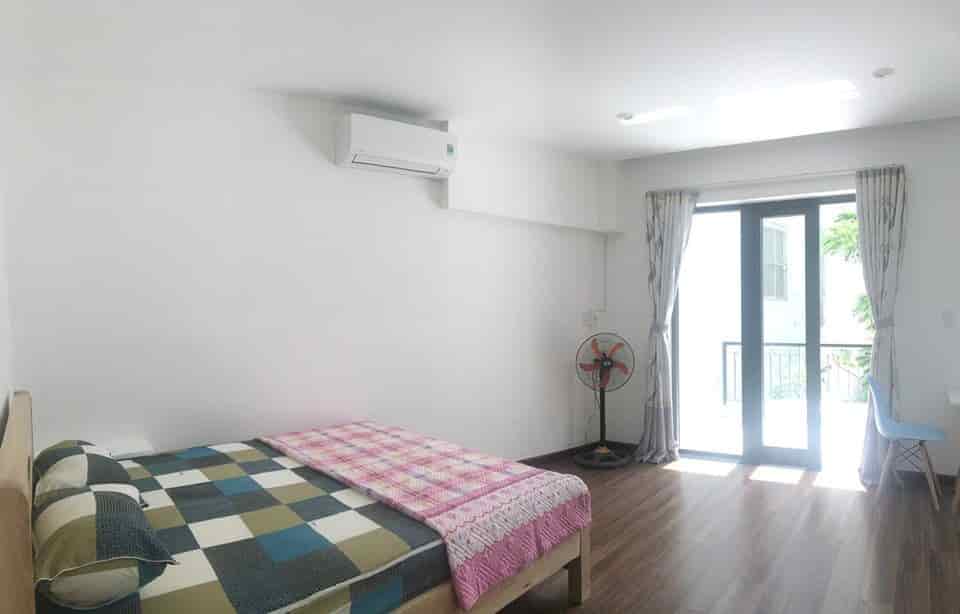 Nhà kiệt rộng Hoàng Diệu thông Nguyễn Văn Linh, 112m2, 2 tầng, 3.x tỷ