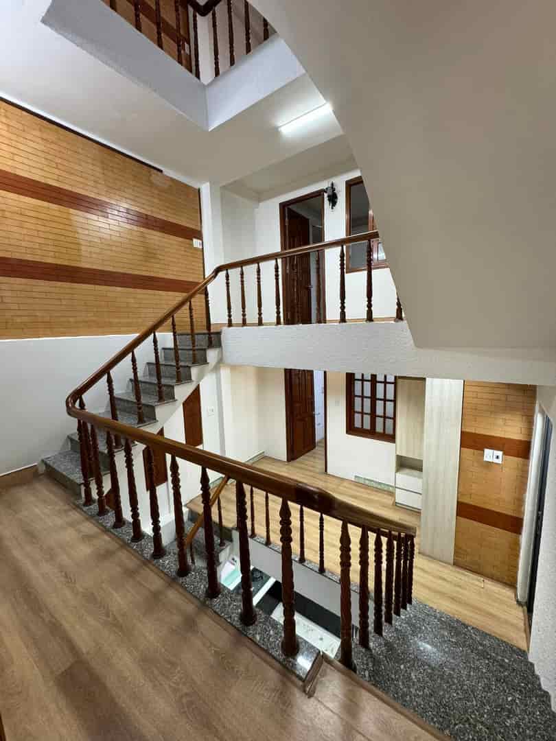 Gần MT Nguyễn Văn Linh, kiệt 5m, 66m2, 4 tầng đúc cực chất, 5.x tỷ