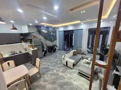 Chủ bán nhanh căn nhà Dương Quảng Hàm, quận Gò Vấp, giá 2.5 tỷ